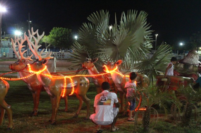 Ilumina O De Natal De Barreiras Lan Ada Oficialmente No Parque De